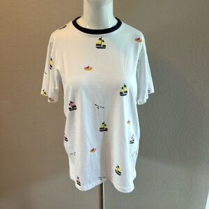 Free planet shirt men’s‎ extra small